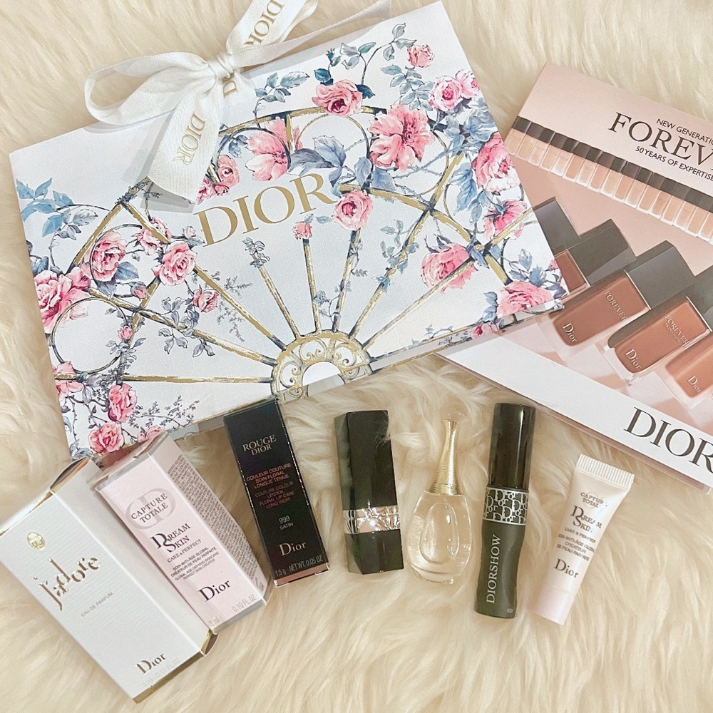 Dior Beauty Gift Set - 6pc,Lipstick,Mascara,Foundation, Limited Edition …